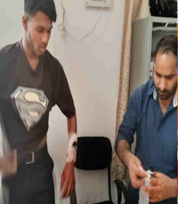 डीएवी कॉलेज छात्रसंघ समारोह, सीएम के निकलते ही हंगामा, डांस के दौरान झड़प, एक छात्र को लगा चाकू